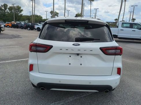 Certified 2023 Ford Escape ST-Line w/ Tech Pack #1 FWD image 5