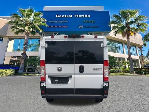 Used 2025 RAM ProMaster 2500 w/ U-Haul Equipment Group FWD image 6