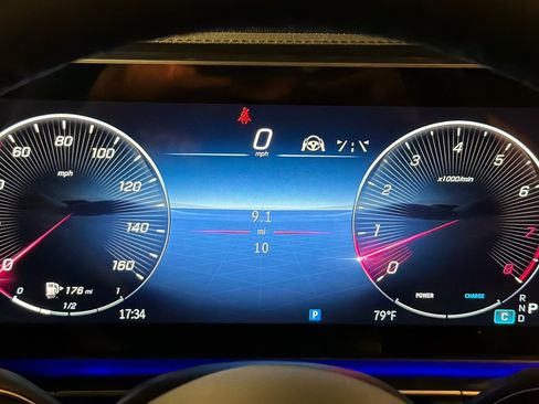 New 2026 Mercedes-Benz GLS 450 4MATIC image 25