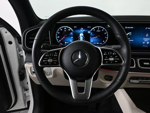 Certified 2023 Mercedes-Benz GLE 450 4MATIC image 2