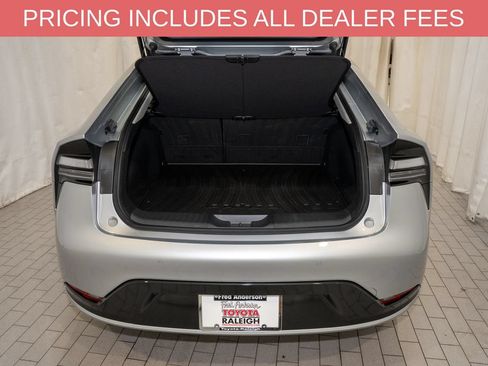 Certified 2026 Toyota Prius Plug-In Hybrid FWD image 5