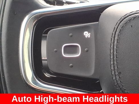 Used 2024 Lincoln Nautilus Reserve w/ Equipment Group 202A image 32