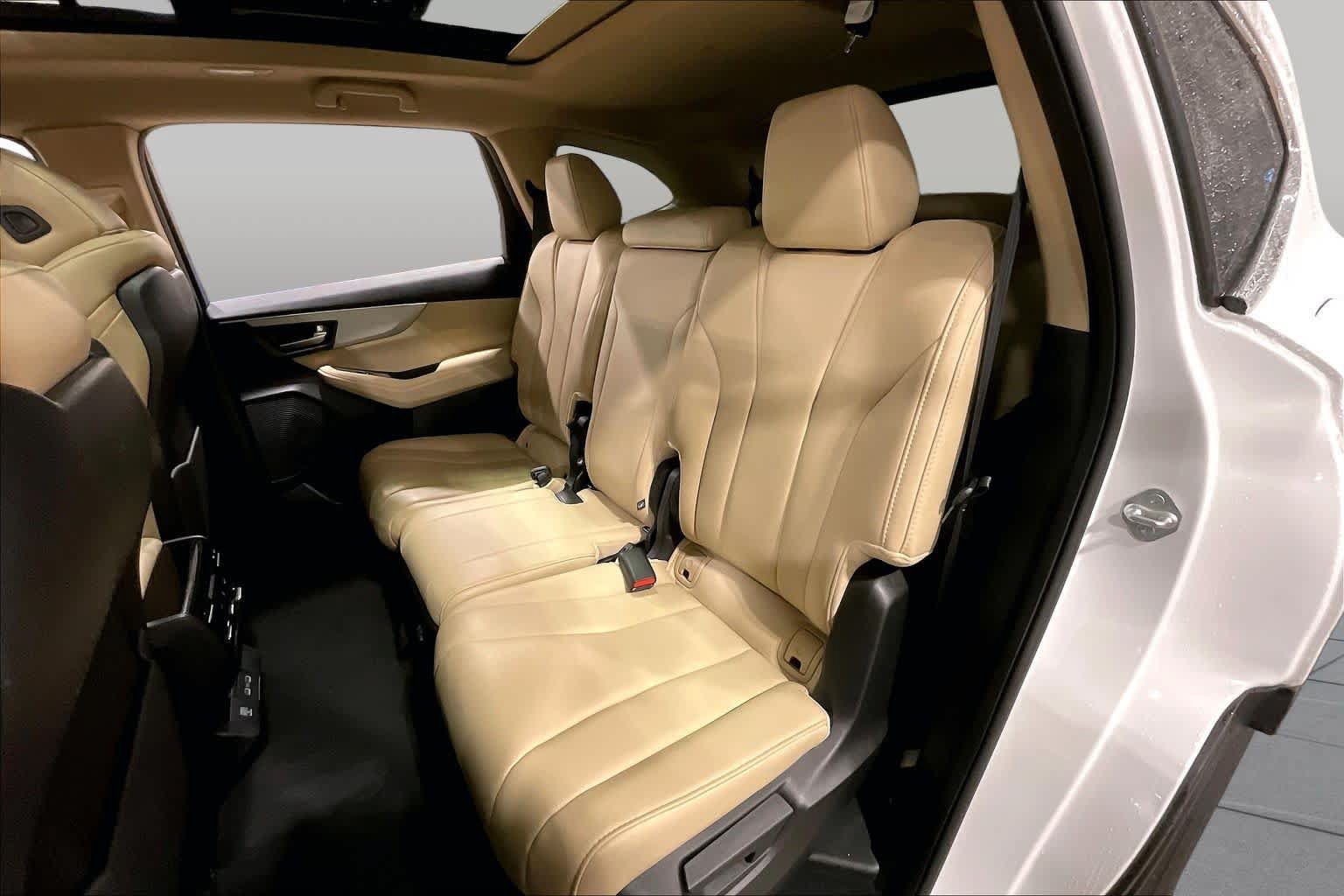 Certified 2024 Acura MDX FWD image 20