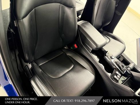 Used 2024 Kia Sportage EX FWD image 47