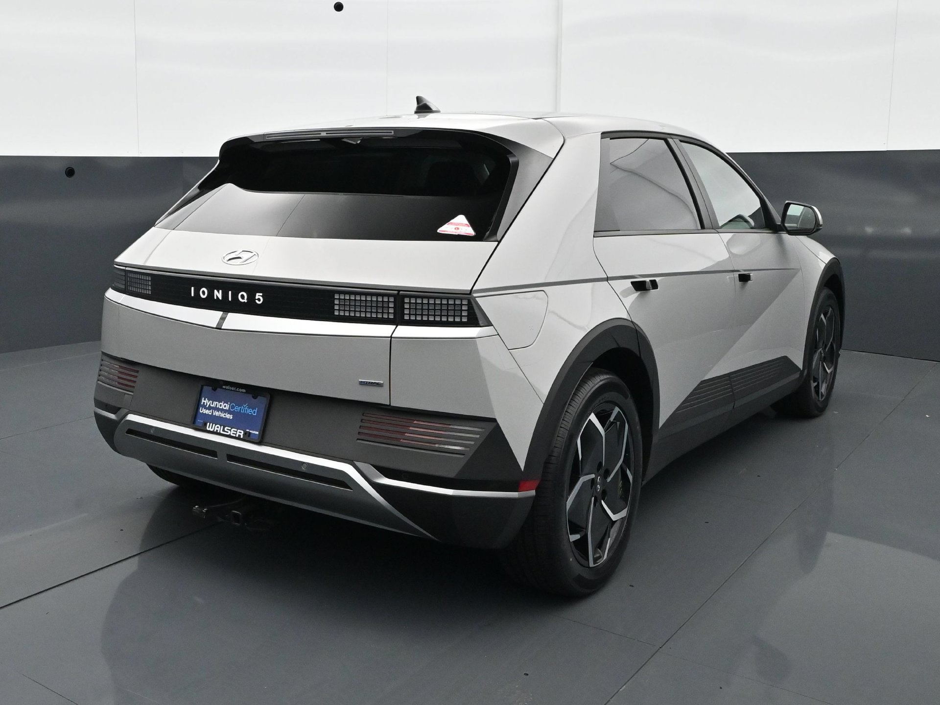 Certified 2024 Hyundai Ioniq 5 SEL AWD/4WD image 6
