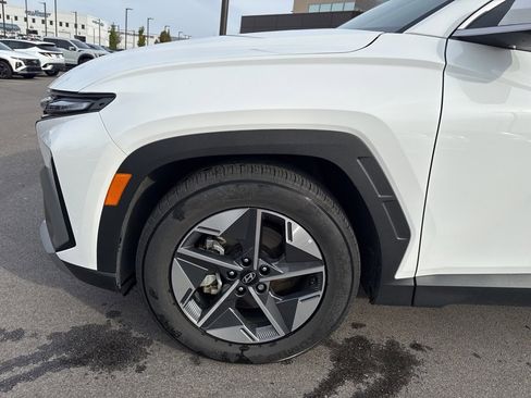 Certified 2025 Hyundai Tucson SEL image 7