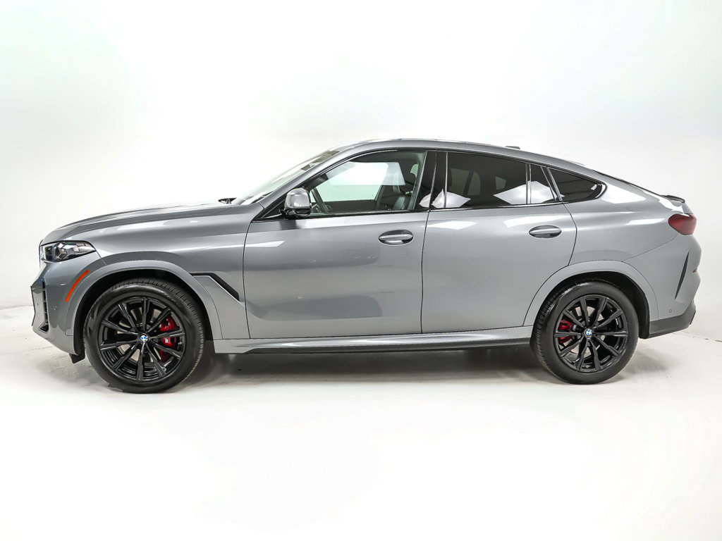 Used 2025 BMW X6 xDrive40i w/ Climate Comfort Package AWD/4WD image 2