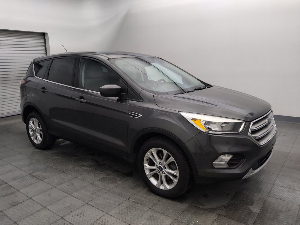 Used 2017 Ford Escape SE FWD image 11