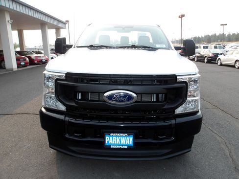 Used 2021 Ford F250 XL w/ Power Equipment Group image 8