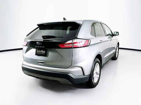 Used 2024 Ford Edge SEL image 9