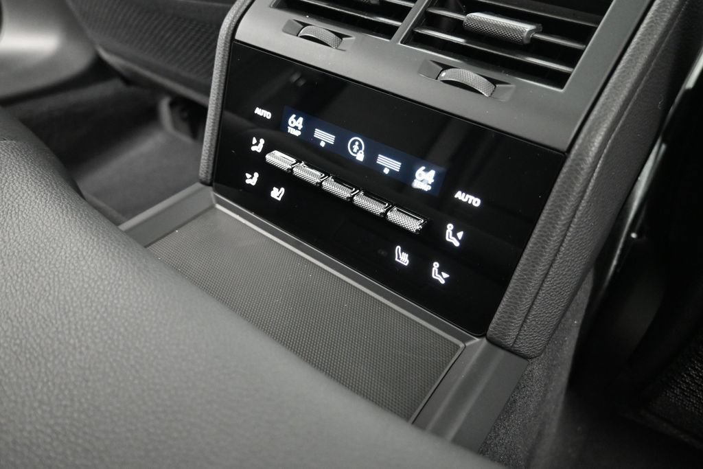 New 2026 Porsche Panamera 4 AWD/4WD image 23