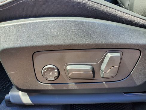 New 2026 BMW X1 xDrive28i w/ Technology Package AWD/4WD image 6