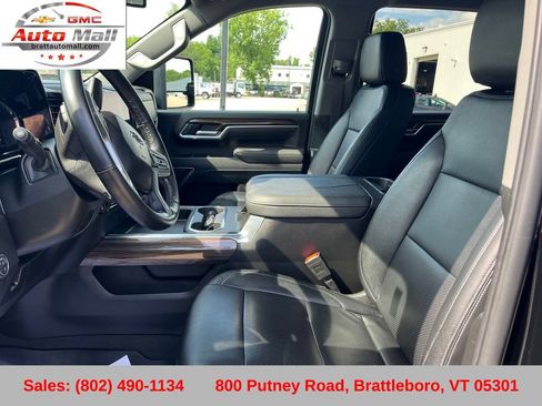 Used 2025 Chevrolet Silverado 3500 LT w/ Trail Boss Package AWD/4WD image 12