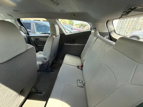Used 2016 Chevrolet Traverse LTZ AWD/4WD image 9