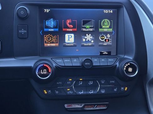 Used 2016 Chevrolet Corvette Z06 w/ 3LZ Preferred Equipment Group image 19