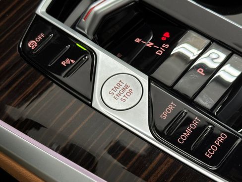 Used 2026 BMW X5 sDrive40i w/ Climate Comfort Package image 29