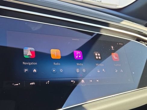 New 2026 Mercedes-Benz E 350 4MATIC Sedan image 15