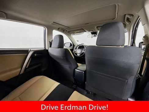 Certified 2018 Toyota RAV4 XLE FWD image 28