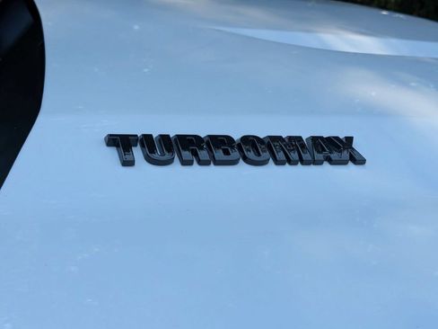 New 2026 Chevrolet Silverado 1500 Custom w/ Turbomax Blackout Package AWD/4WD image 29