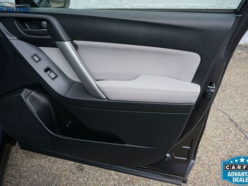 Used 2014 Subaru Forester 2.5i image 24