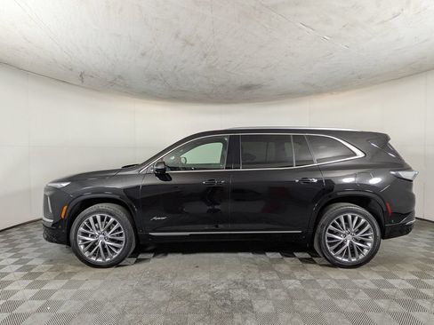 Certified 2025 Buick Enclave Avenir w/ Super Cruise Package AWD/4WD image 3