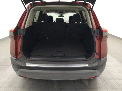 Used 2021 Nissan Rogue SV image 29