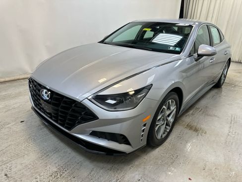 Used 2023 Hyundai Sonata SEL FWD image 9