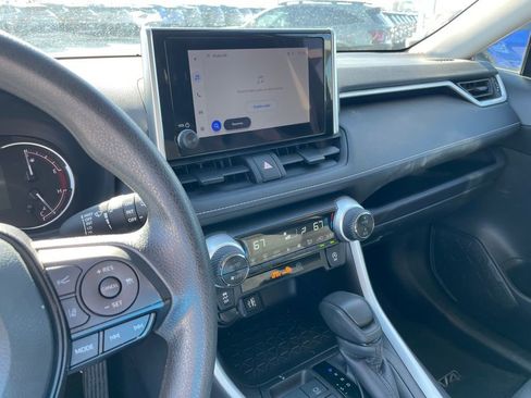 Used 2024 Toyota RAV4 XLE image 15