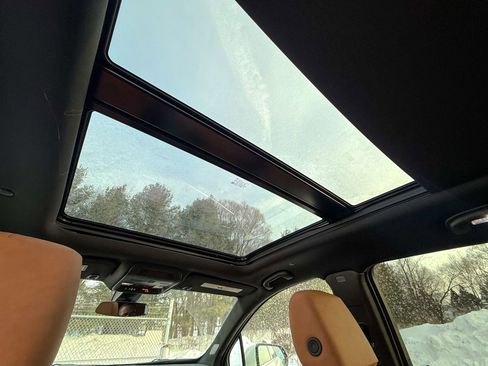 New 2025 Cadillac XT5 Premium Luxury image 34