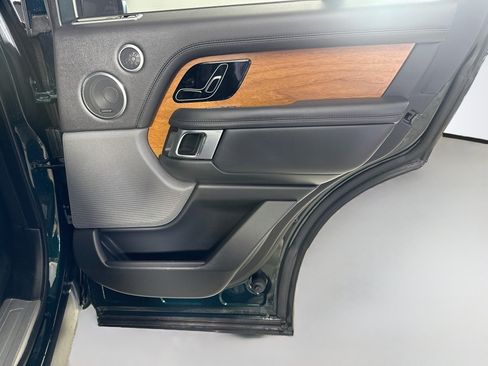 Used 2019 Land Rover Range Rover Supercharged AWD/4WD image 28