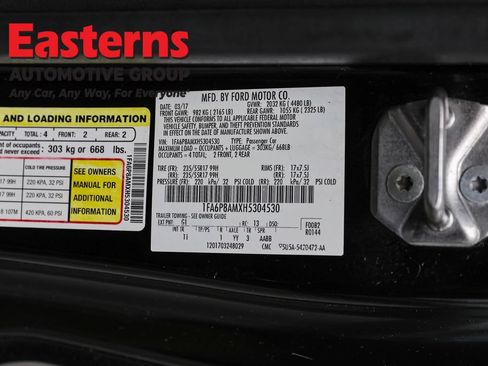 Used 2017 Ford Mustang Coupe RWD image 31