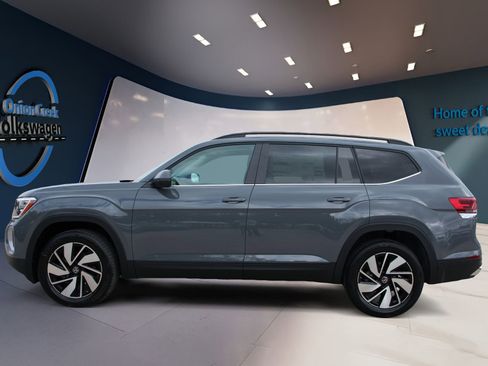New 2026 Volkswagen Atlas SE FWD image 7