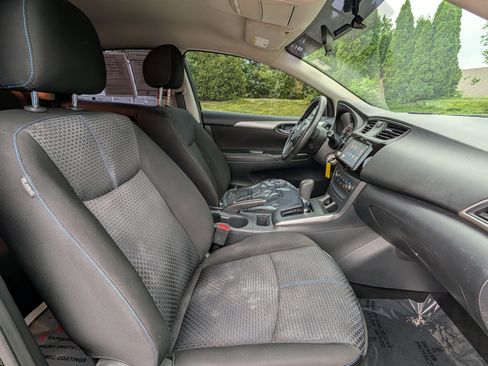 Used 2019 Nissan Sentra S FWD image 10