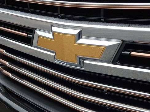 Used 2020 Chevrolet Silverado 1500 High Country image 30