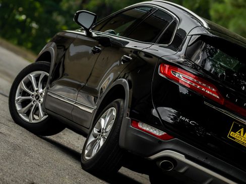 Used 2019 Lincoln MKC Select w/ Select Plus Package image 25