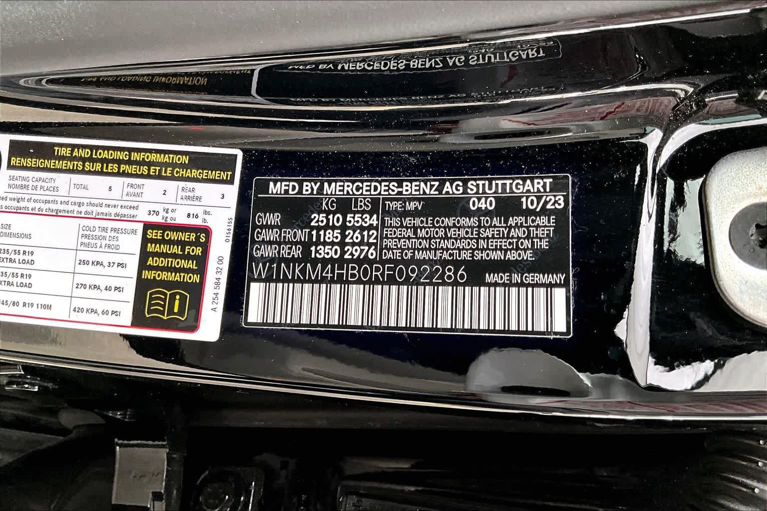 Used 2024 Mercedes-Benz GLC 300 4MATIC image 33