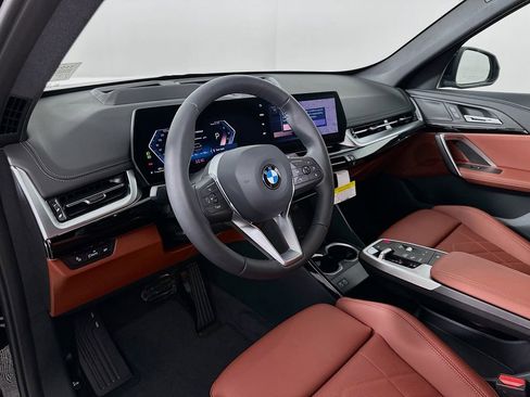 New 2026 BMW X1 xDrive28i w/ Technology Package image 9