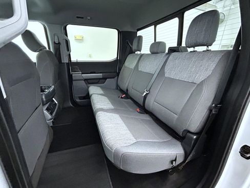 Used 2022 Ford F150 XLT w/ Equipment Group 302A High AWD/4WD image 19