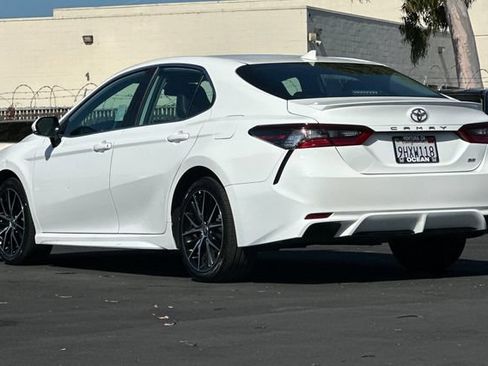 Used 2024 Toyota Camry SE FWD image 6