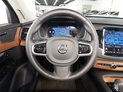 Certified 2024 Volvo XC90 T8 Plus w/ Protection Package Premier AWD/4WD image 8