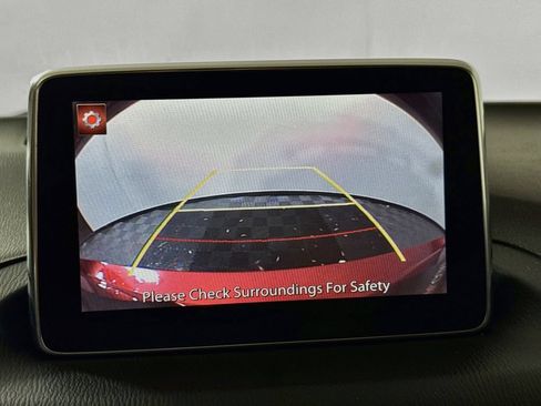 Used 2014 MAZDA MAZDA3 s Touring FWD image 14