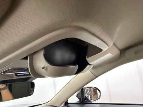 New 2026 Lincoln Corsair Premiere image 59