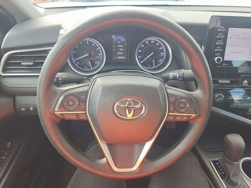 Used 2023 Toyota Camry LE image 7