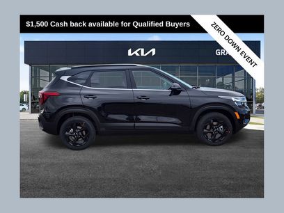 New 2026 Kia Seltos EX