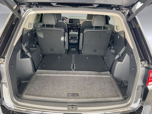 New 2026 Volkswagen Atlas SEL image 37