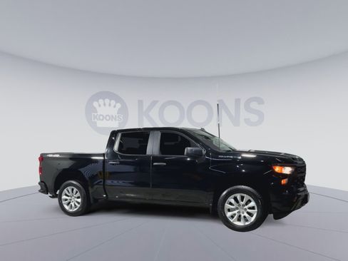 Used 2023 Chevrolet Silverado 1500 Custom image 8