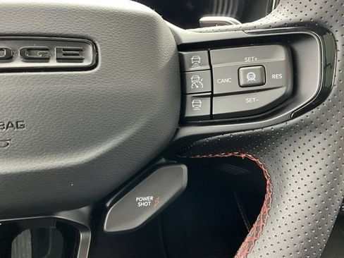 Used 2025 Dodge Charger R/T w/ Sun & Sound Package image 16