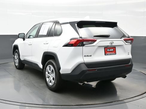 Used 2024 Toyota RAV4 LE image 4