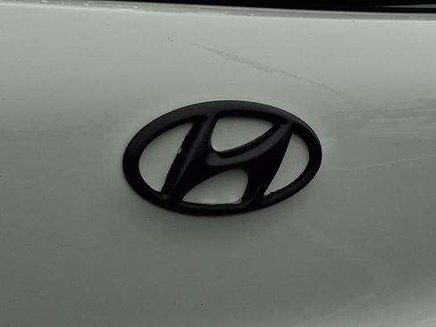 Used 2016 Hyundai Tucson Limited w/ Option Group 03 FWD image 30