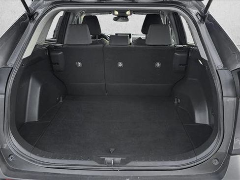 Used 2025 Toyota RAV4 XLE image 8
